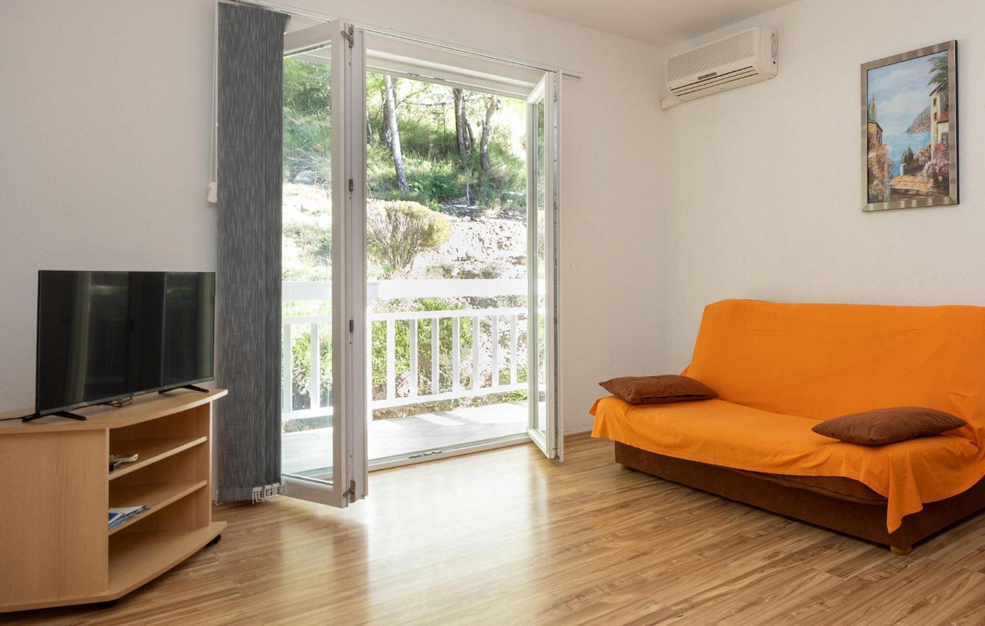 1 Bedroom Awesome Apartment In Lokva Rogoznica Zewnętrze zdjęcie